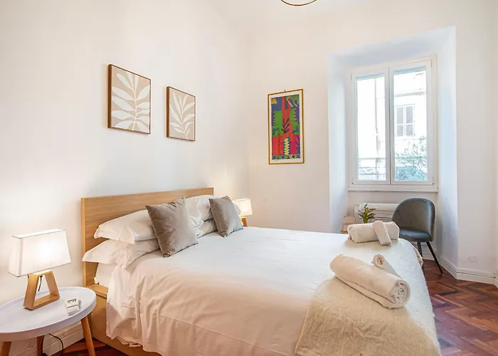 Tangerine Garden Apartment