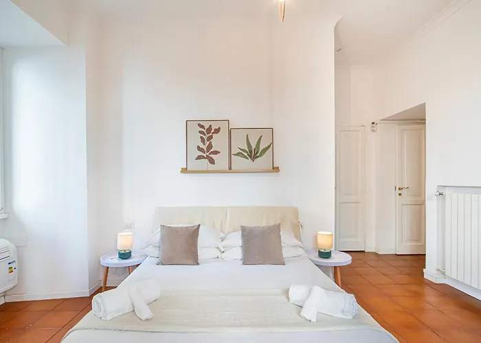 Tangerine Garden Apartment